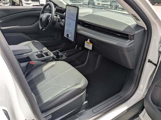New 2026 Ford Mustang Mach-E Select w/ Comfort Package Lite RWD image 28