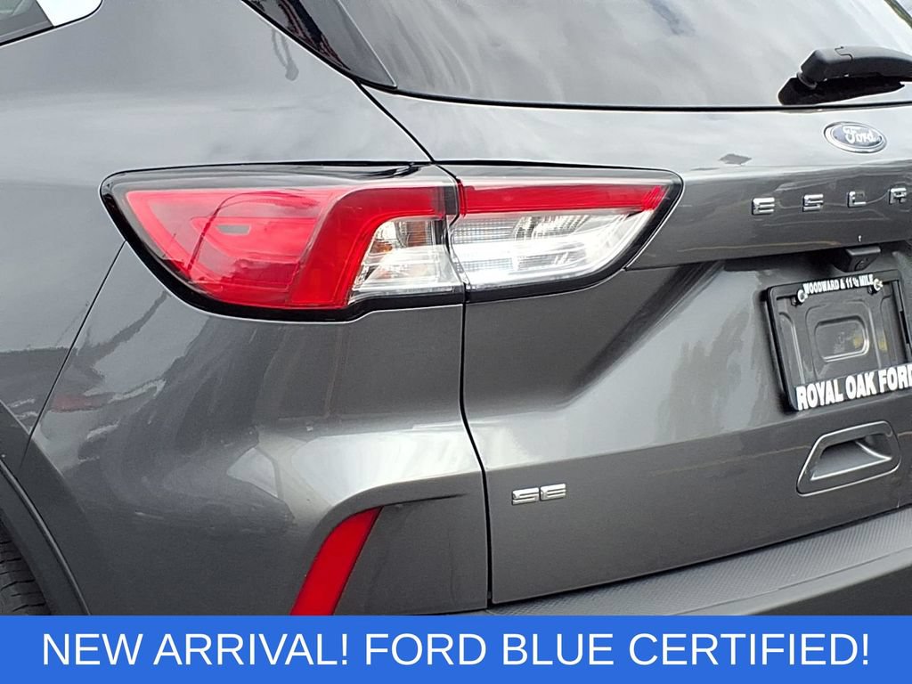 Certified 2022 Ford Escape SE w/ Convenience Package FWD image 7