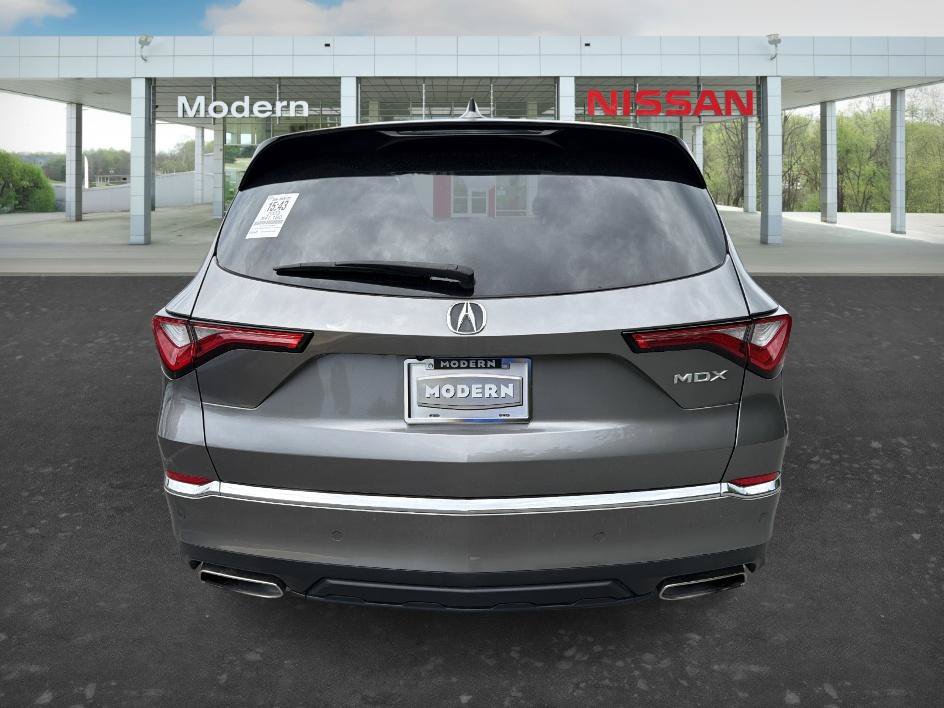 Used 2023 Acura MDX FWD w/ Technology Package image 4