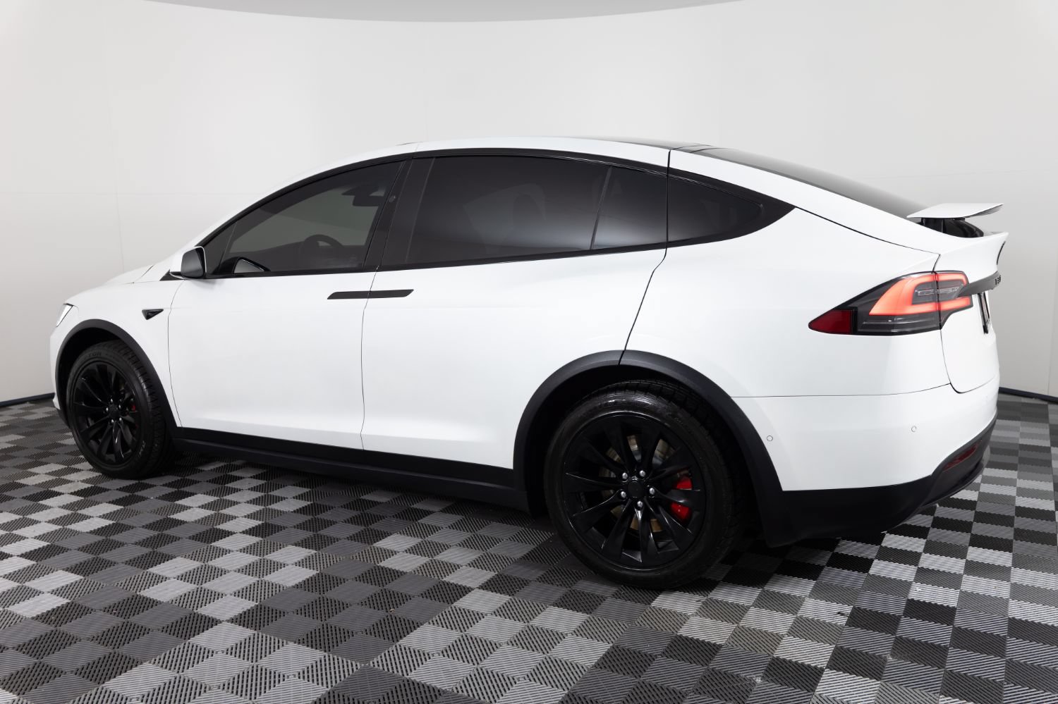 Used 2020 Tesla Model X Performance AWD/4WD image 4