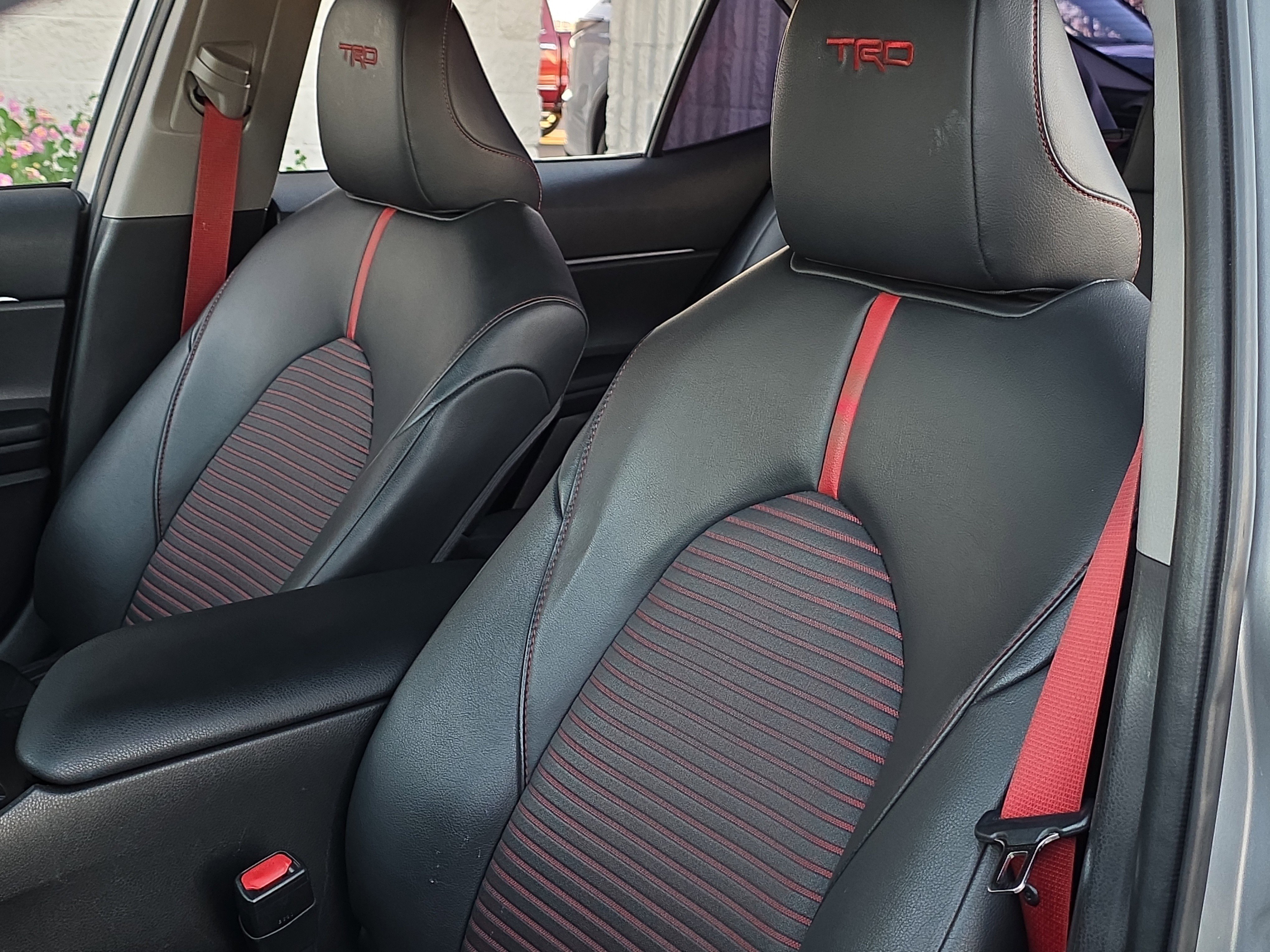 Used 2020 Toyota Camry TRD image 12