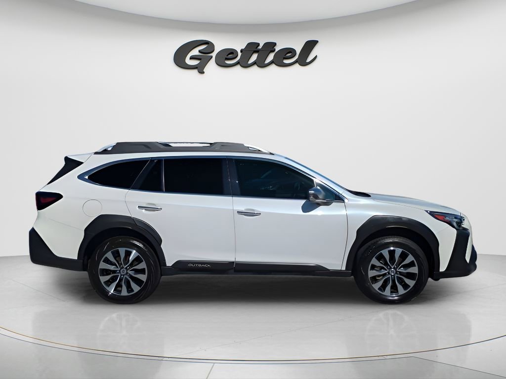 Used 2024 Subaru Outback Touring image 4