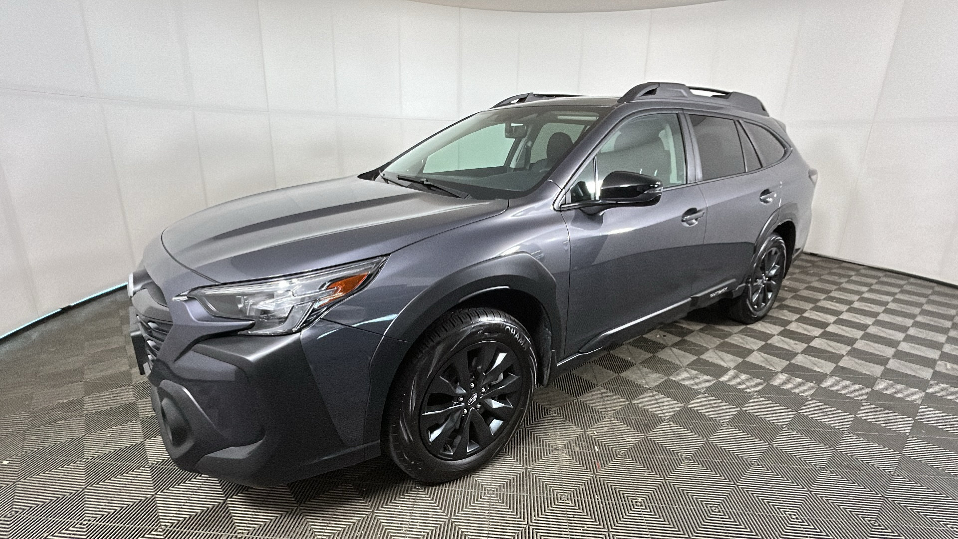 Used 2024 Subaru Outback Onyx Edition XT AWD/4WD image 7