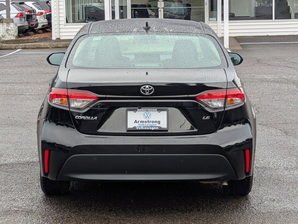 Used 2024 Toyota Corolla LE image 4
