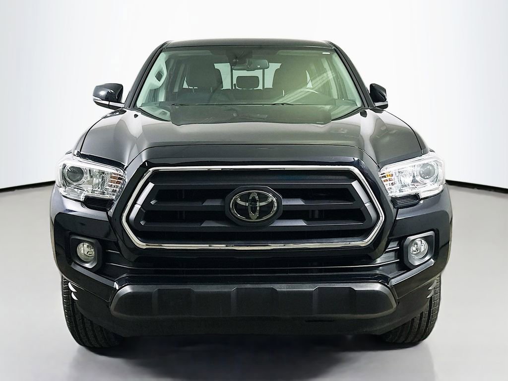 Used 2022 Toyota Tacoma SR5 image 2