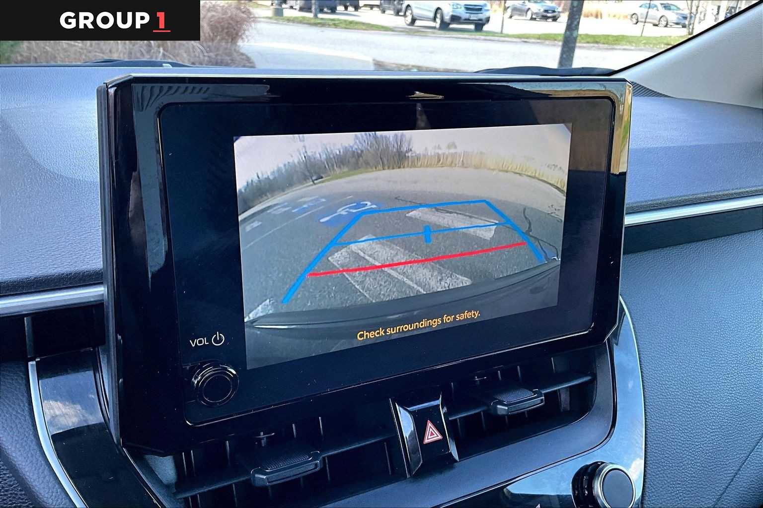 Used 2023 Toyota Corolla LE w/ LE Convenience Package image 29