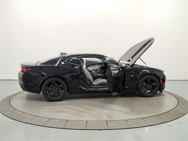 Used 2024 Chevrolet Camaro LT image 13