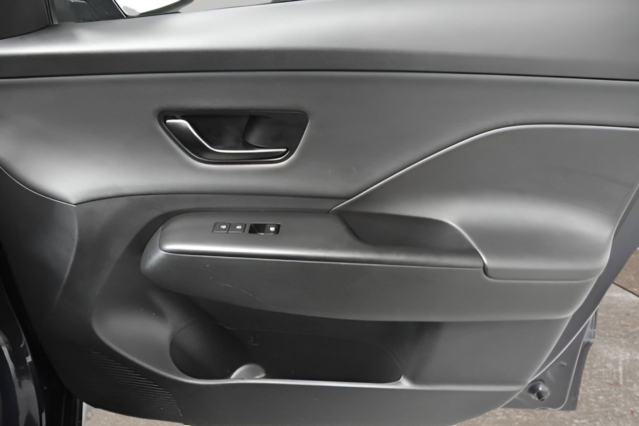 Used 2025 Hyundai Kona N Line S FWD image 14