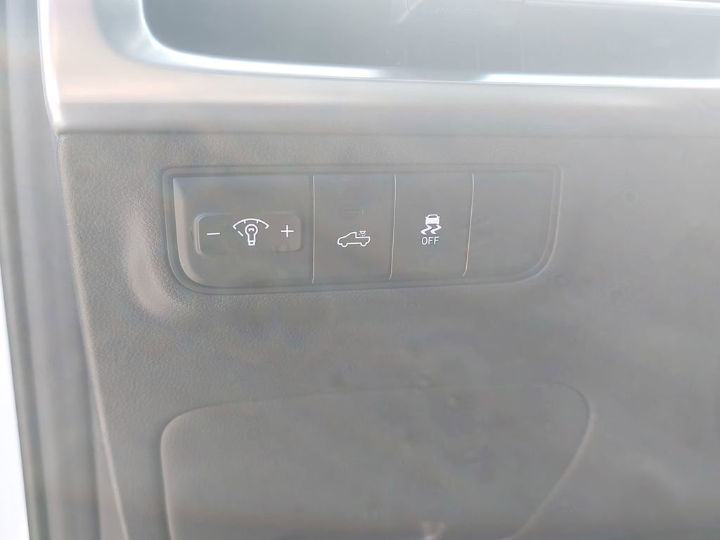 Certified 2025 Hyundai Santa Cruz SEL image 26