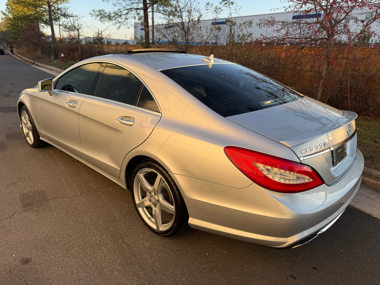 Used 2014 Mercedes-Benz CLS 550 4MATIC image 3