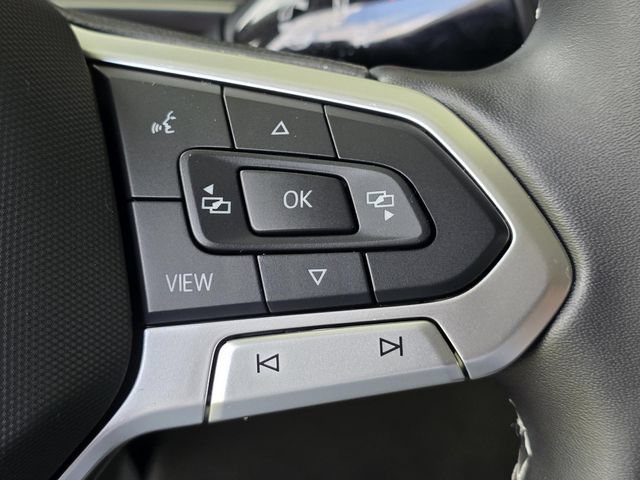 Used 2025 Volkswagen Tiguan S FWD image 28