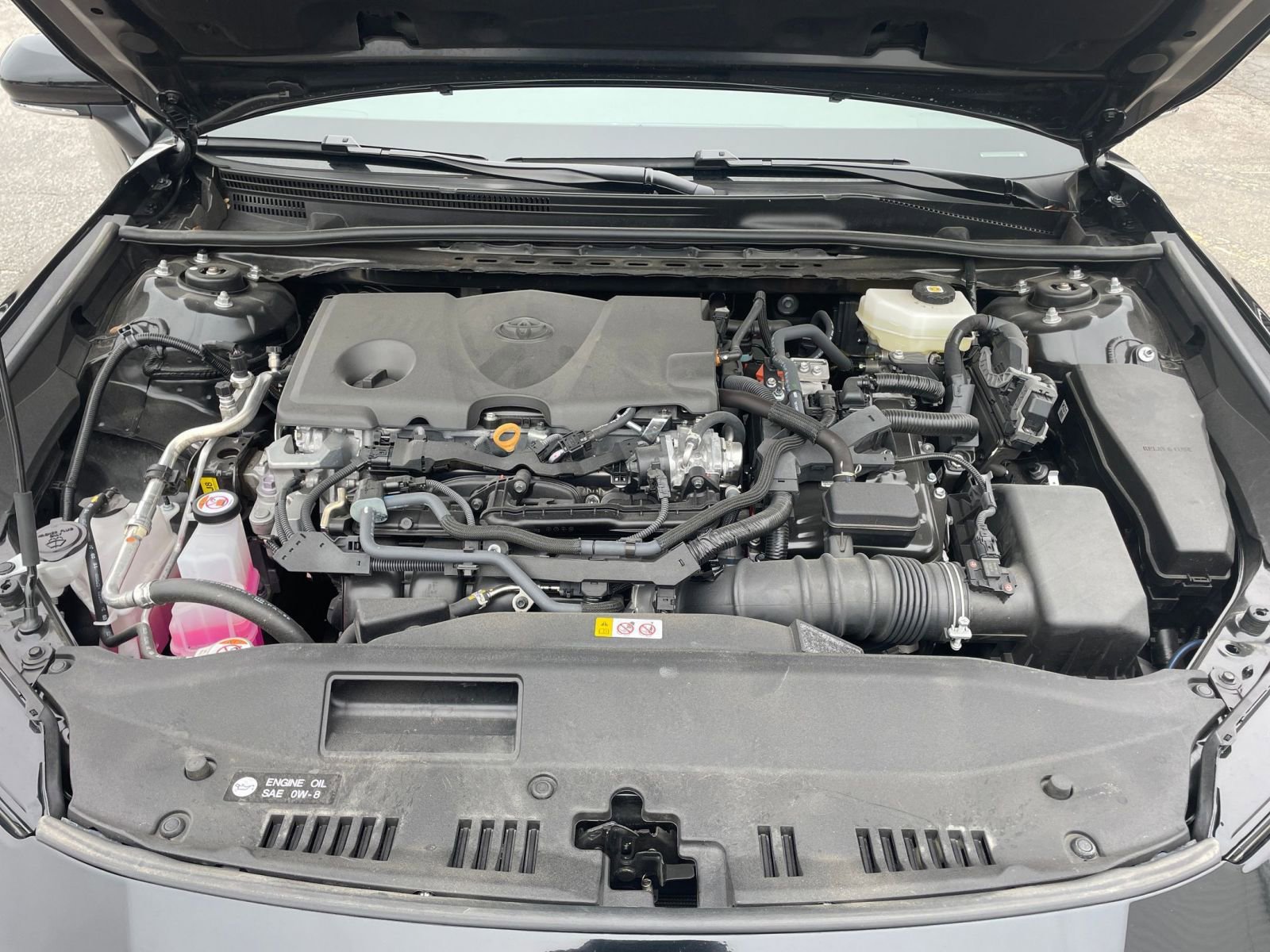 Used 2025 Toyota Camry LE image 31