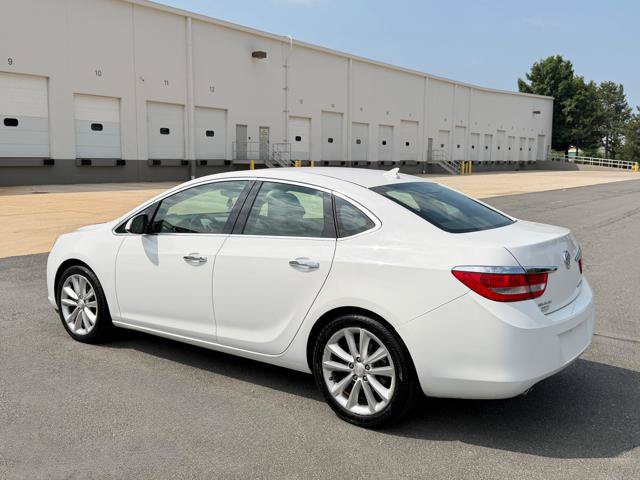 Used 2012 Buick Verano FWD image 3