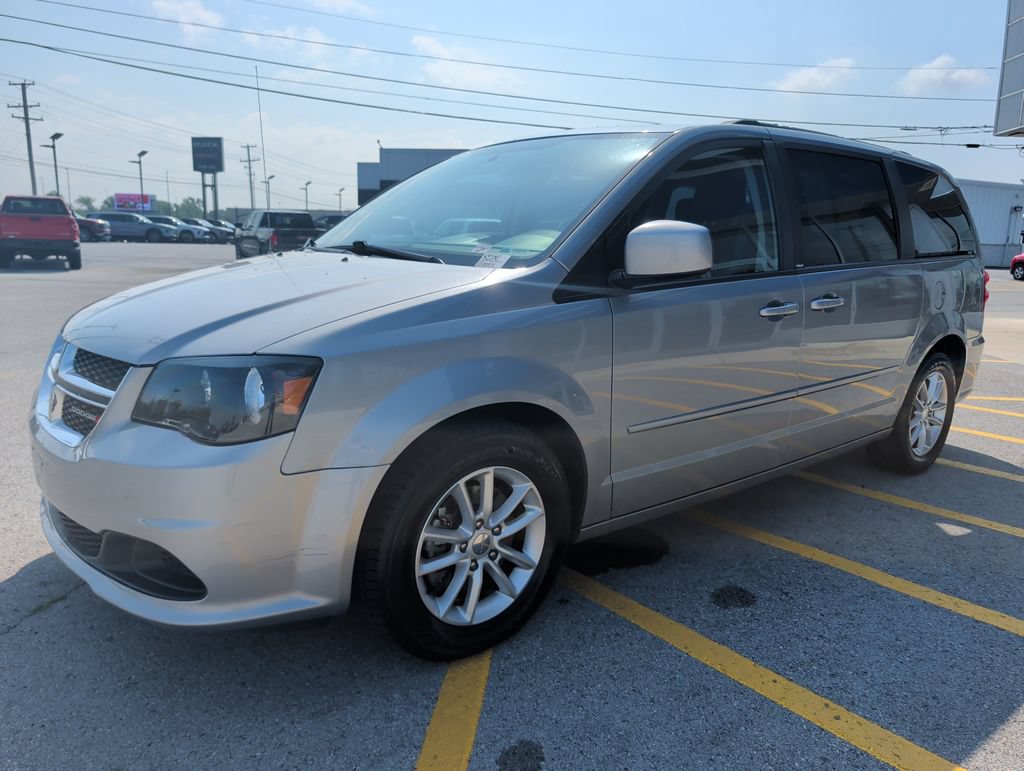 Used 2014 Dodge Grand Caravan SXT FWD image 3