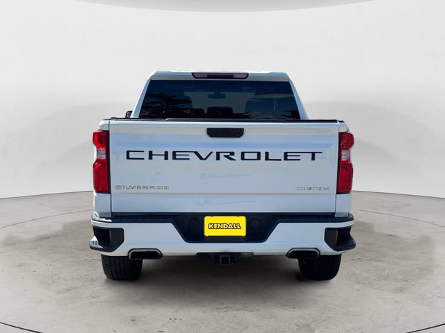 Used 2019 Chevrolet Silverado 1500 Custom w/ Custom Value Package AWD/4WD image 4