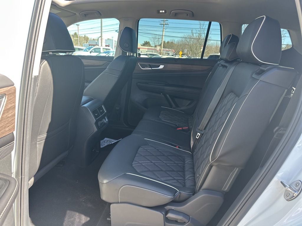 New 2026 Volkswagen Atlas SEL Premium R-Line image 27