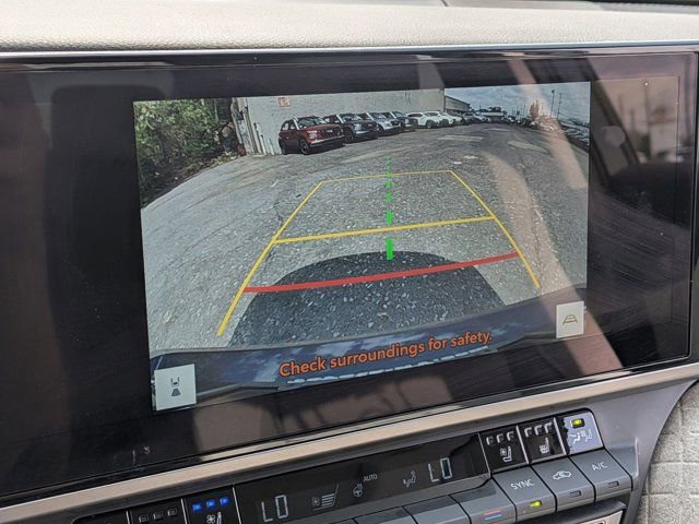 Used 2026 Toyota Camry XLE w/ Premium Package AWD/4WD image 29