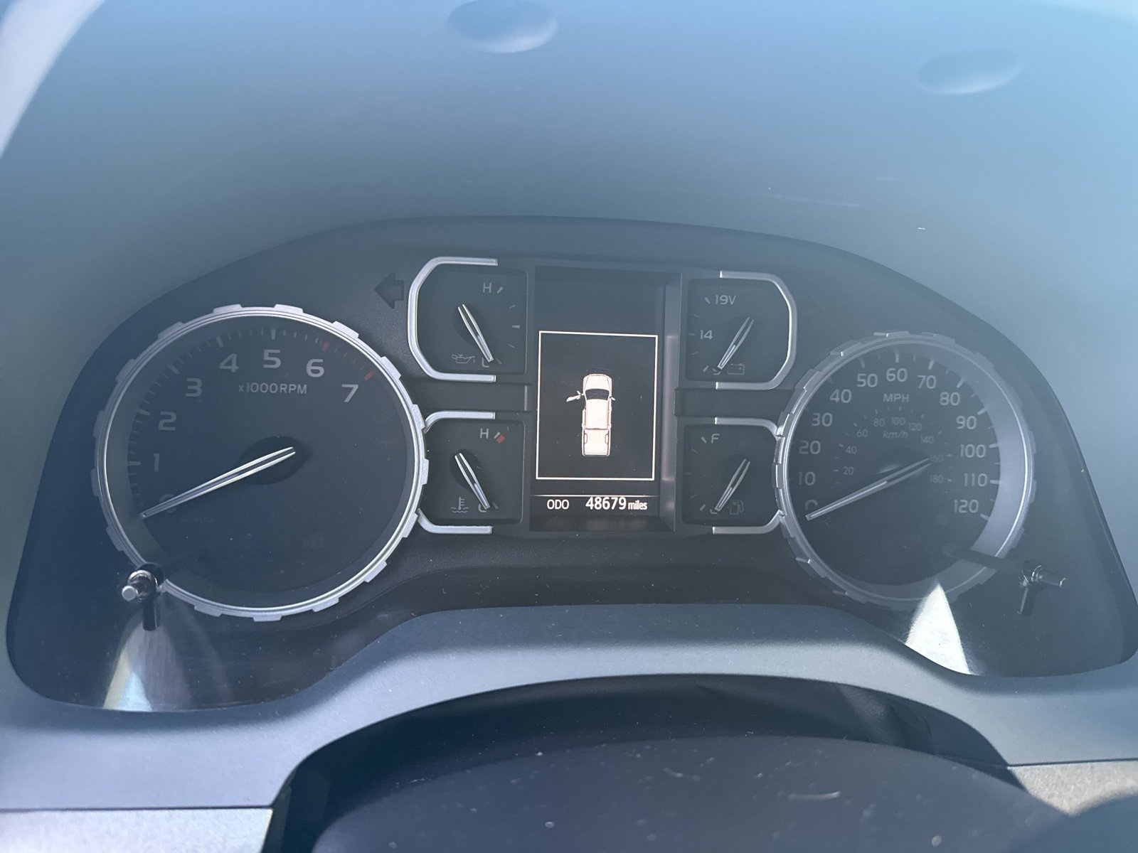 Used 2021 Toyota Tundra SR5 w/ SR5 Upgrade Package image 5