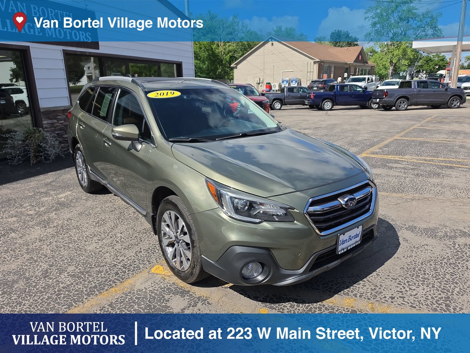 Used 2019 Subaru Outback 3.6R Touring AWD/4WD image 3