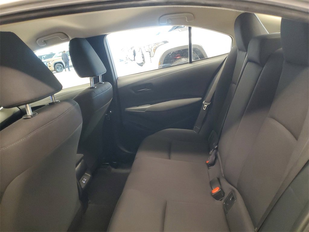 Used 2023 Toyota Corolla LE image 12