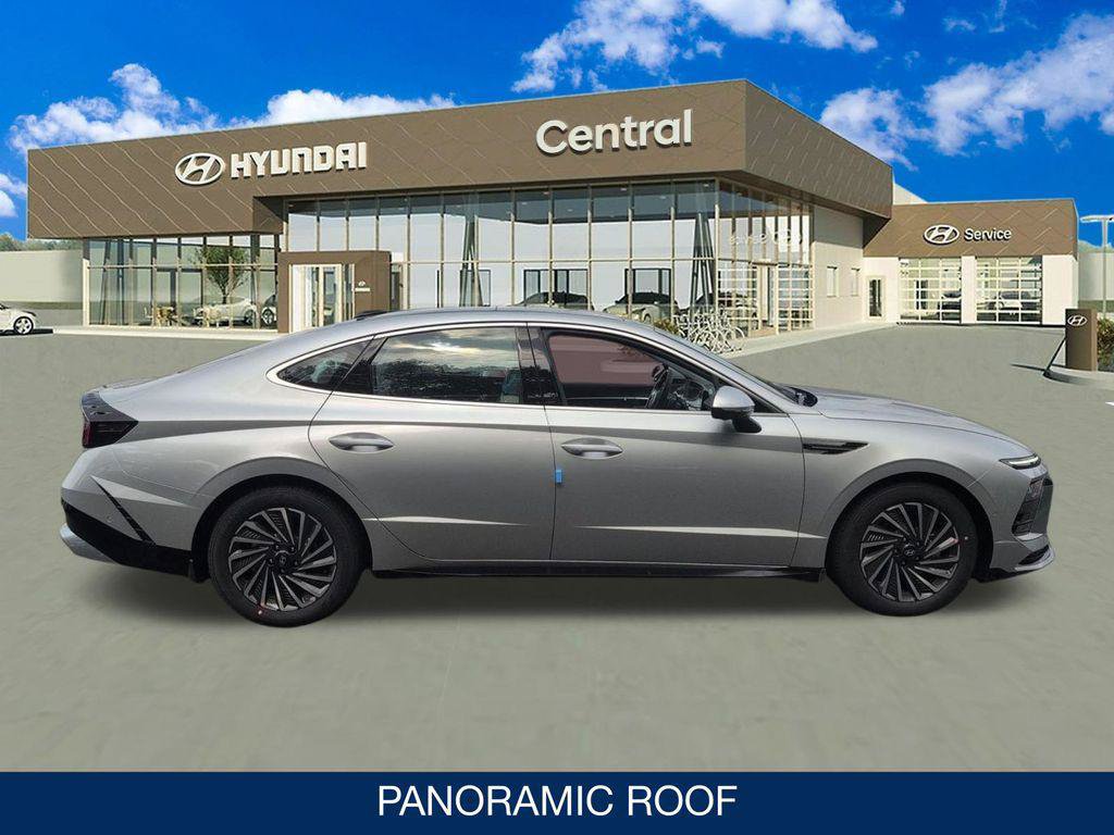 New 2026 Hyundai Sonata Limited FWD image 9