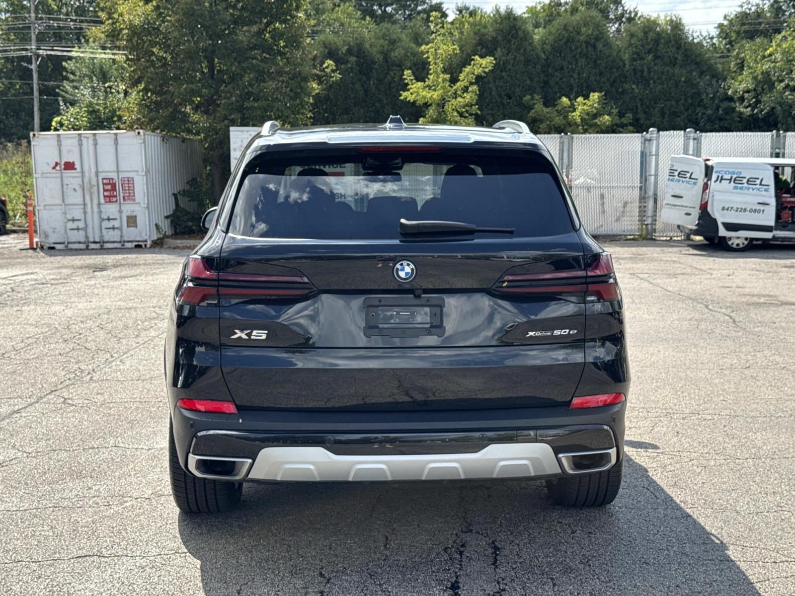 Certified 2024 BMW X5 xDrive50e w/ Premium Package AWD/4WD image 6