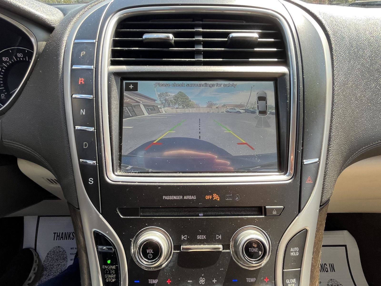 Used 2017 Lincoln MKX Select w/ Select Plus Package image 8