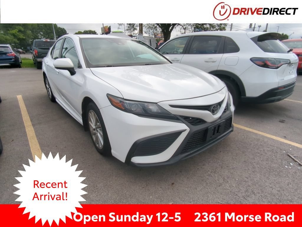 Used 2024 Toyota Camry SE