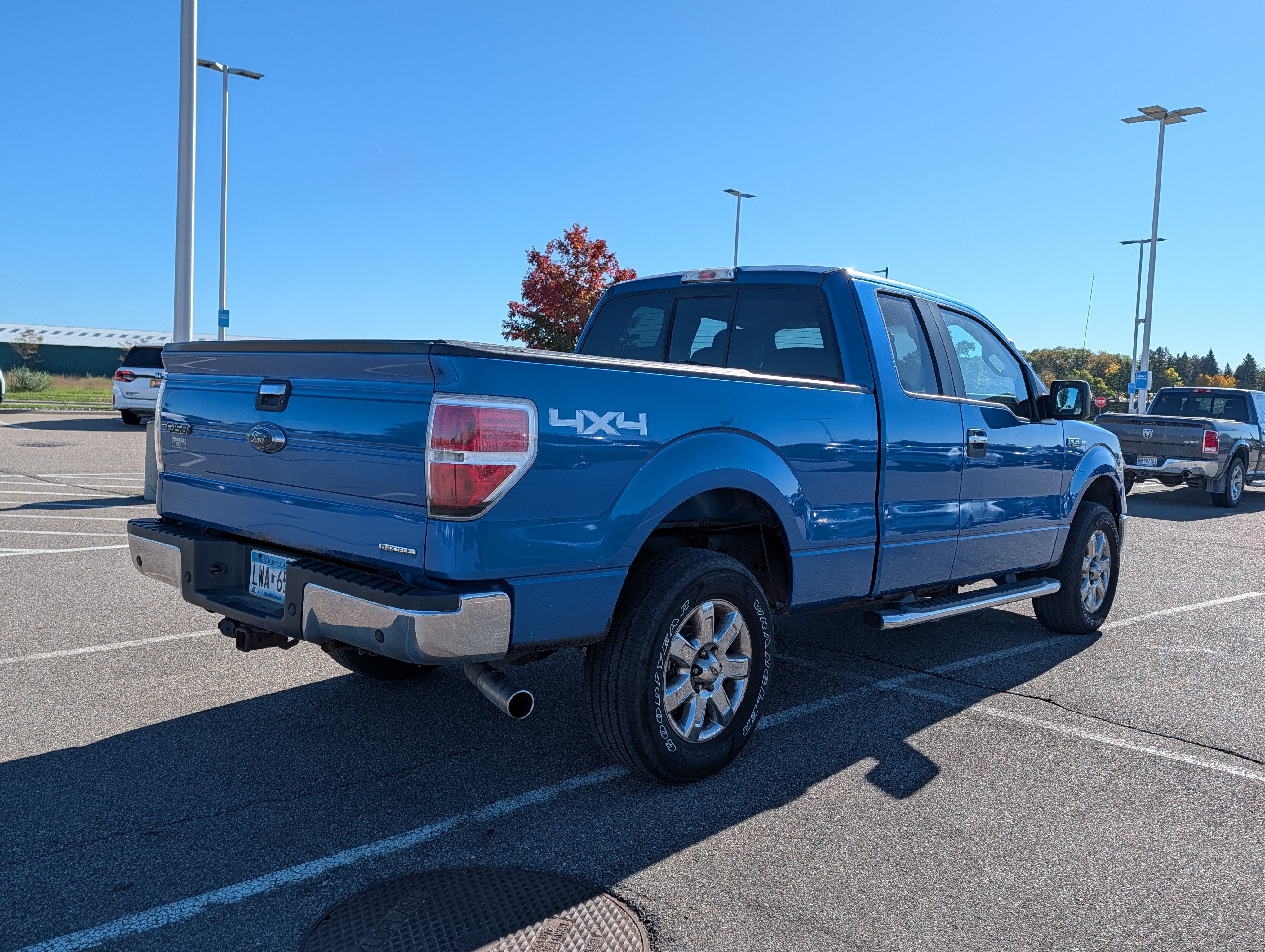 Used 2014 Ford F150 XLT w/ Equipment Group 302A Luxury AWD/4WD image 4