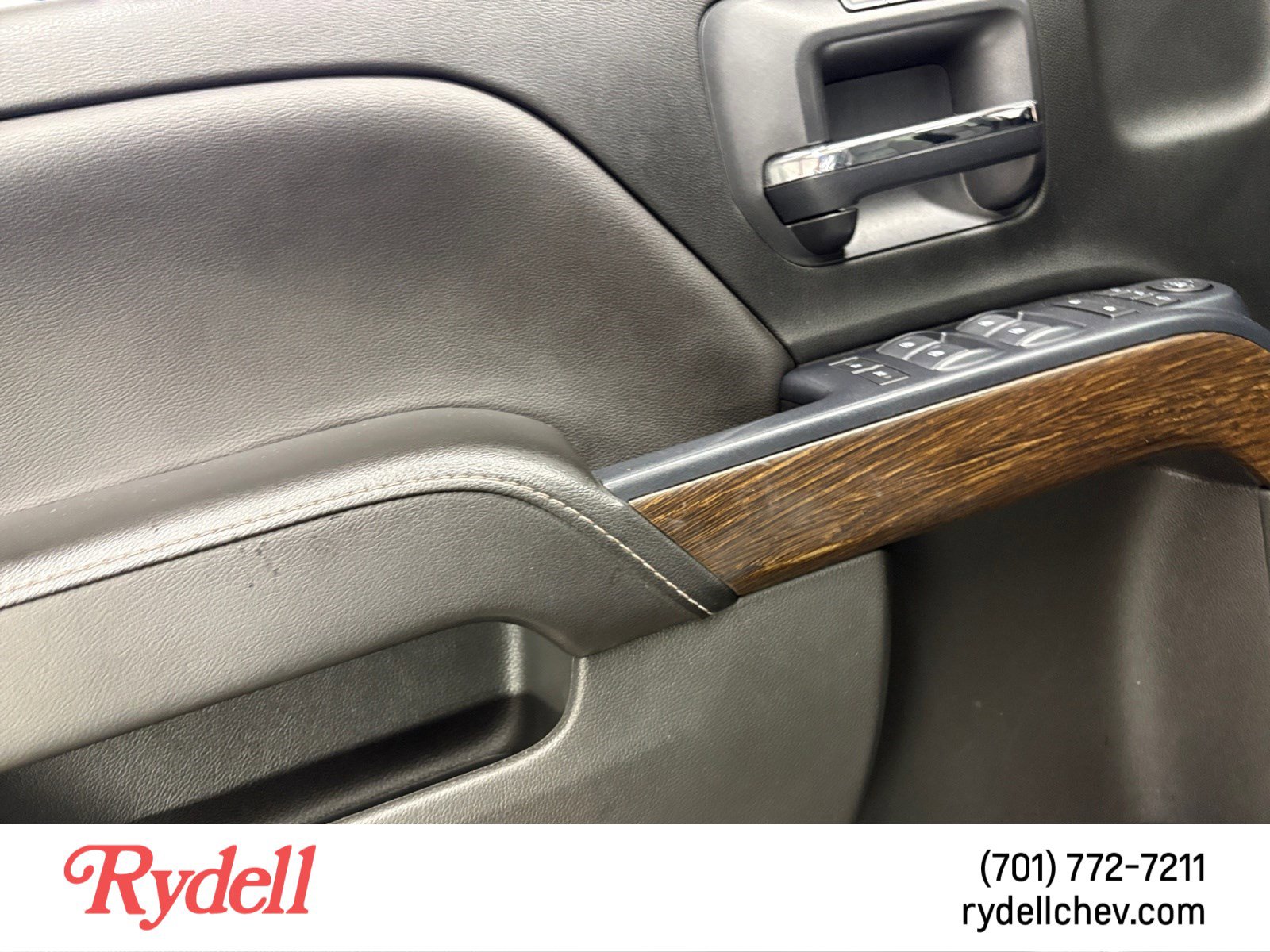 Used 2017 GMC Sierra 1500 Denali AWD/4WD image 11