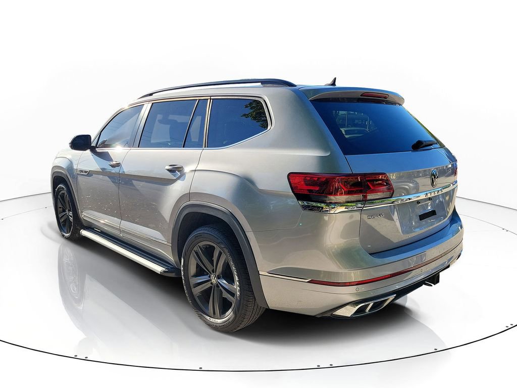 Used 2021 Volkswagen Atlas SE w/ Panoramic Sunroof Package image 3