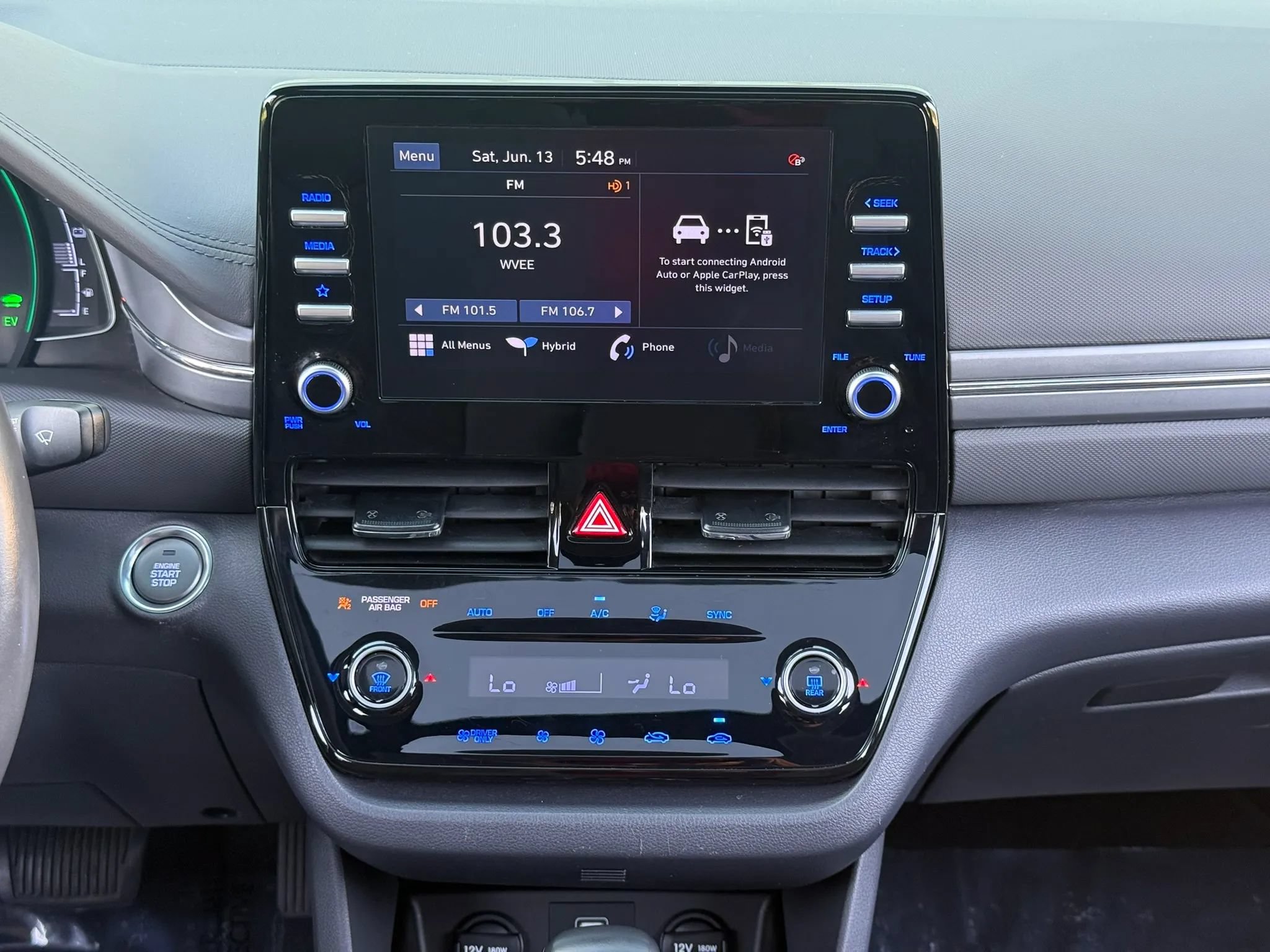 Used 2022 Hyundai Ioniq SEL FWD image 15