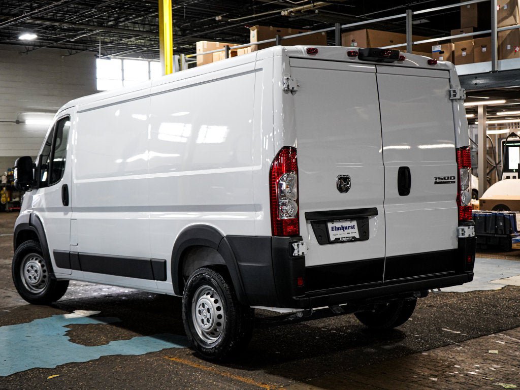Used 2025 RAM ProMaster 1500 w/ Convenience Group FWD image 4