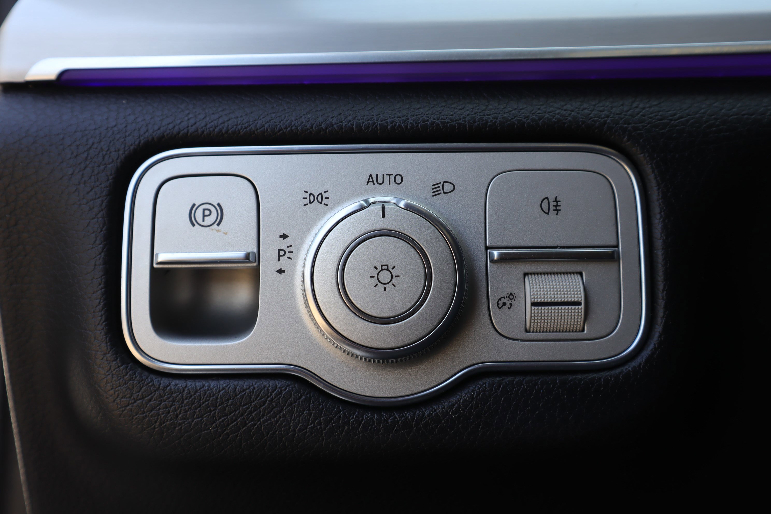 Used 2020 Mercedes-Benz GLS 450 4MATIC image 26