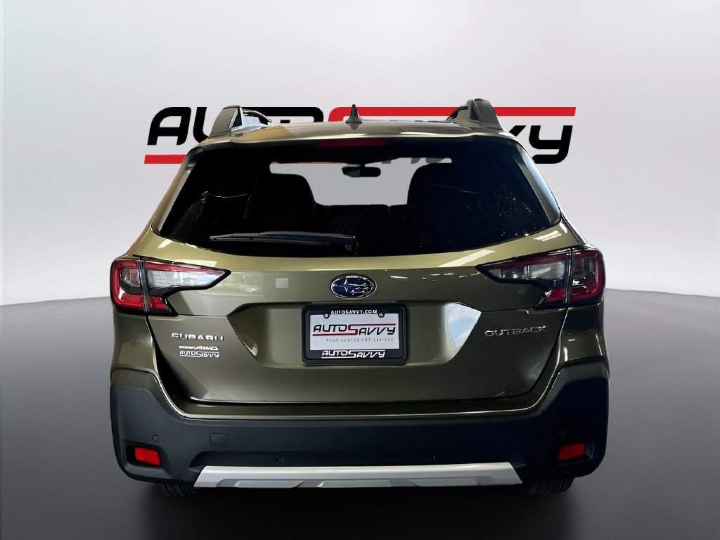 Used 2025 Subaru Outback Limited AWD/4WD image 6
