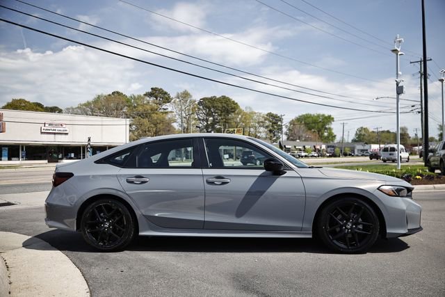 Certified 2025 Honda Civic Sport image 9