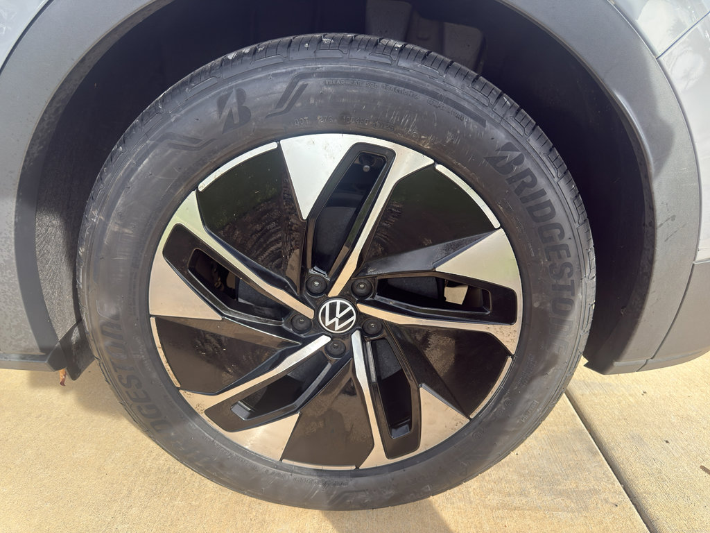 Used 2022 Volkswagen ID.4 Pro S image 16