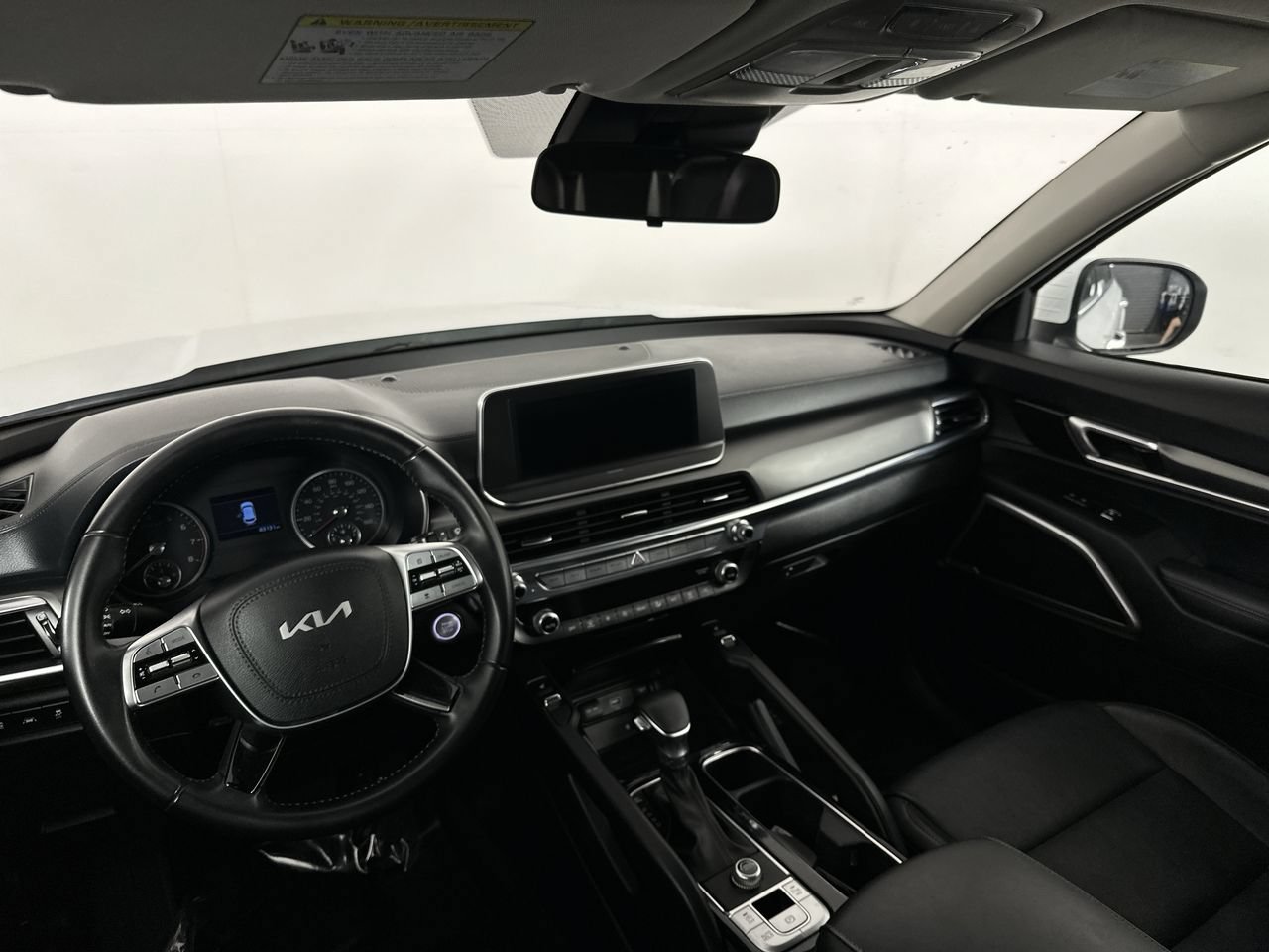 Certified 2022 Kia Telluride S FWD image 19