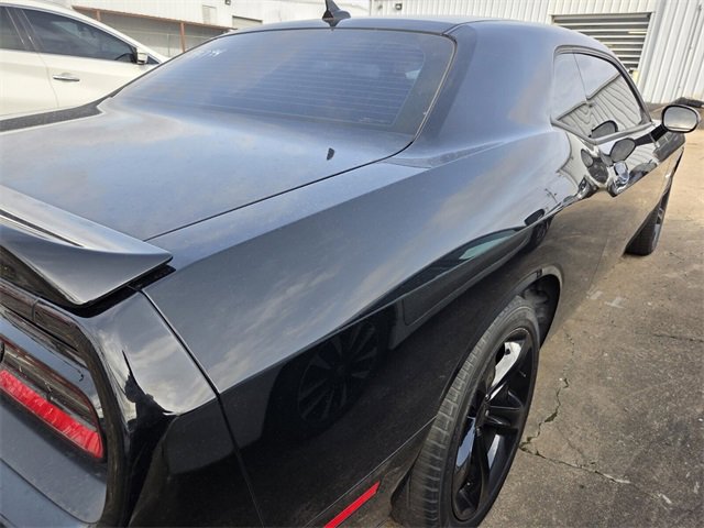 Used 2018 Dodge Challenger R/T w/ Sound Group image 8