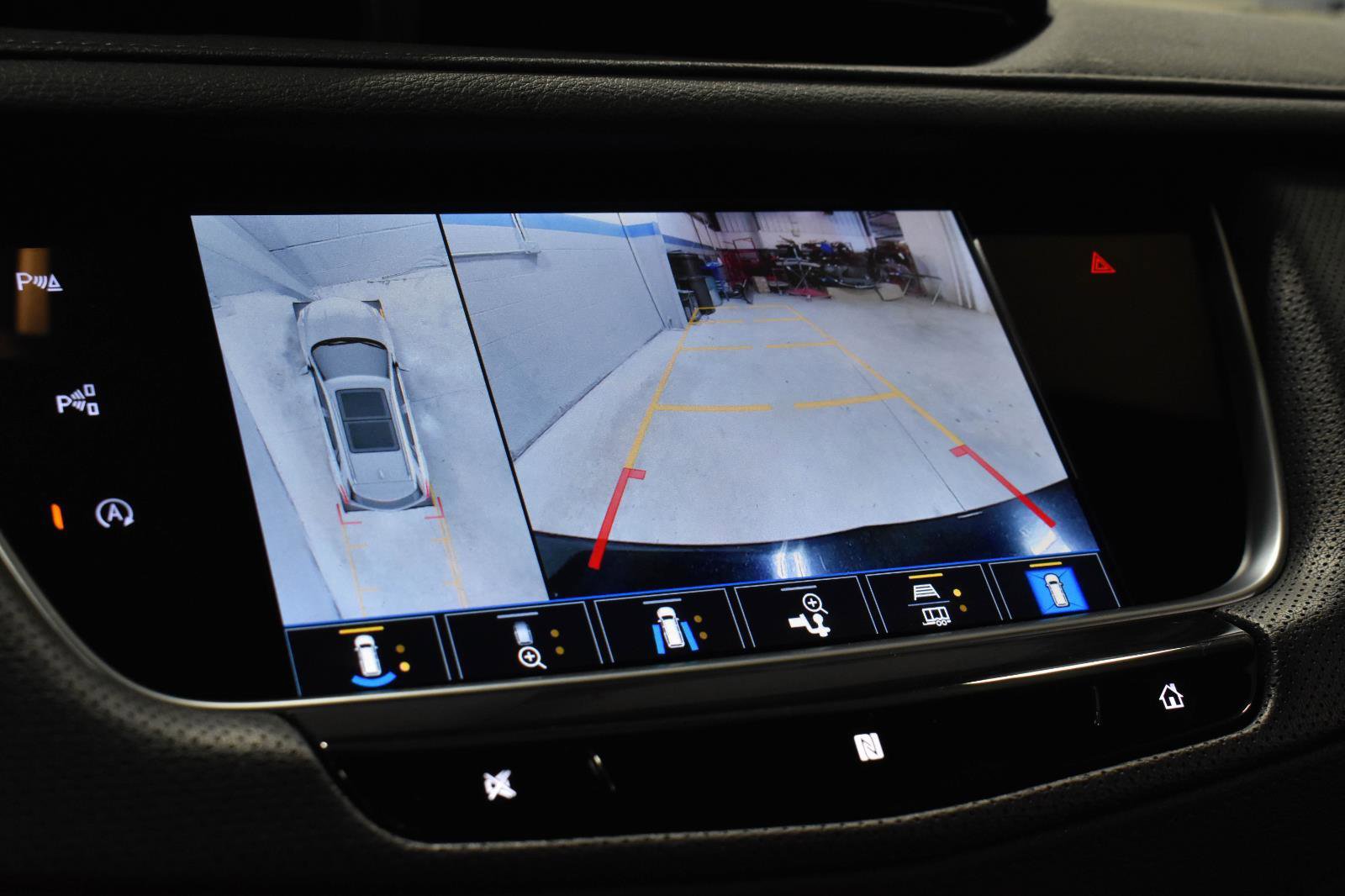 Used 2021 Cadillac XT5 Premium Luxury image 20