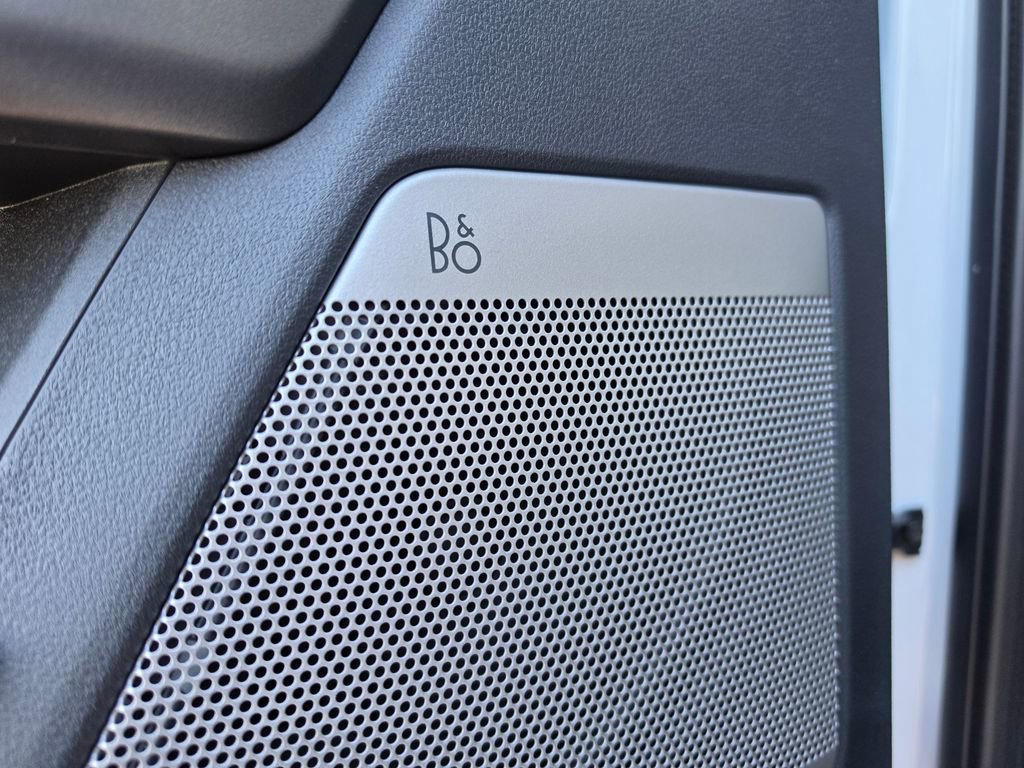 Used 2026 Ford F250 Lariat w/ Black Appearance Package image 28