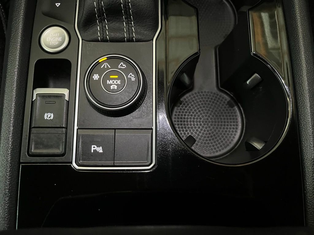 Certified 2023 Volkswagen Atlas SE image 15