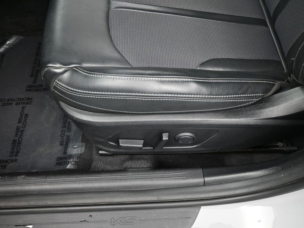 Used 2023 Kia K5 GT-Line w/ GT-Line Premium Package image 15