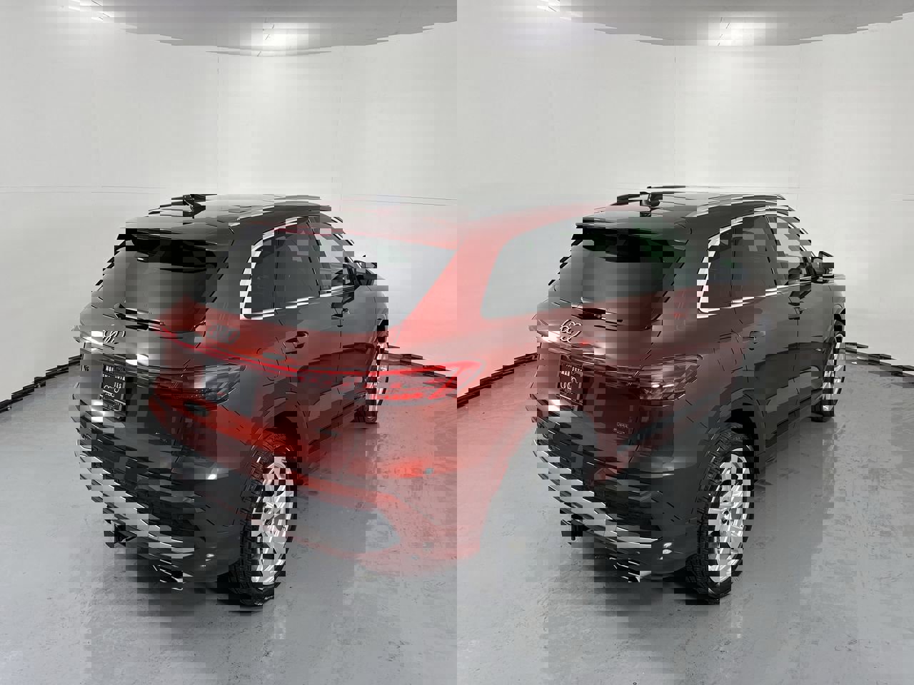 Used 2025 Audi Q5 Premium Plus w/ Premium Plus image 7