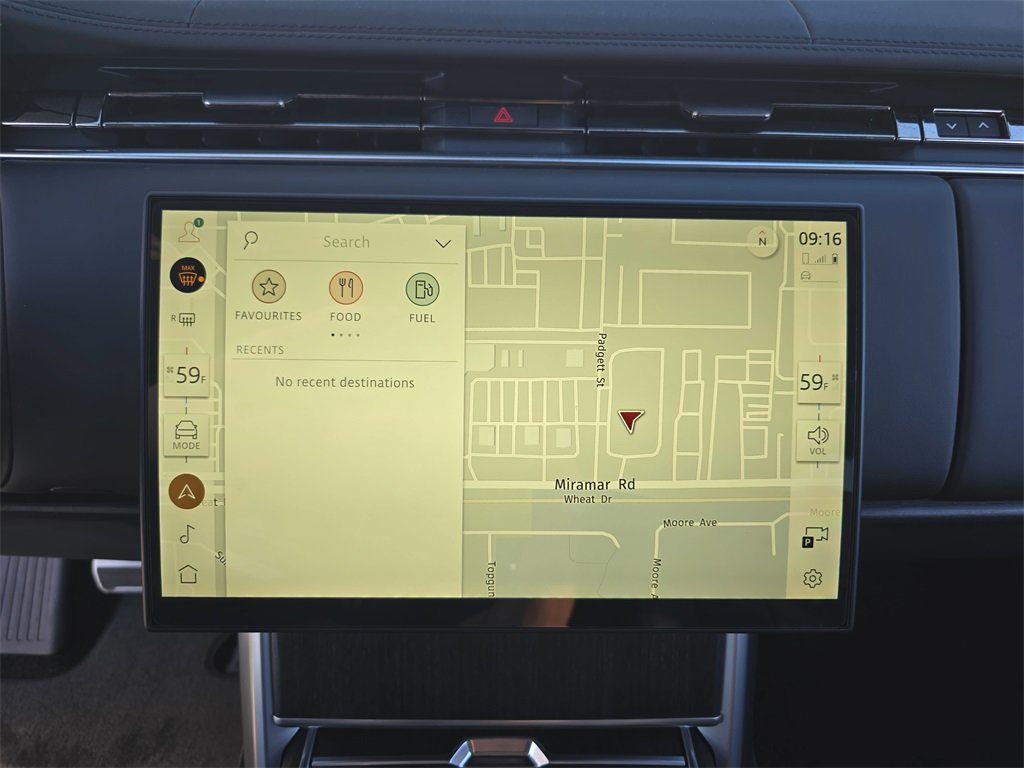 New 2026 Land Rover Range Rover SE image 23