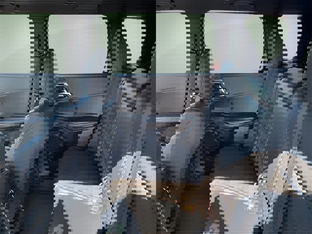 Used 2022 Mitsubishi Outlander SE image 14