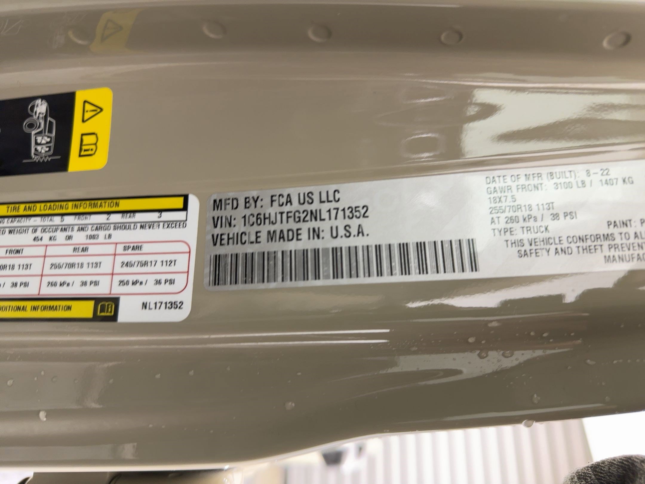 Used 2022 Jeep Gladiator Overland w/ Popular Equipment Package image 19