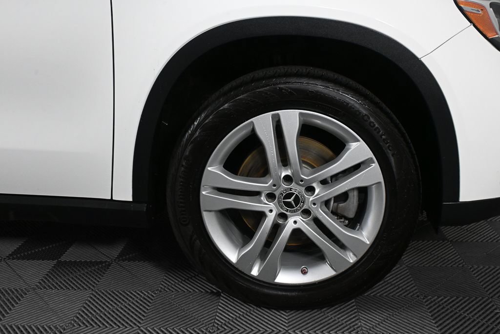 Certified 2020 Mercedes-Benz GLA 250 4MATIC image 38