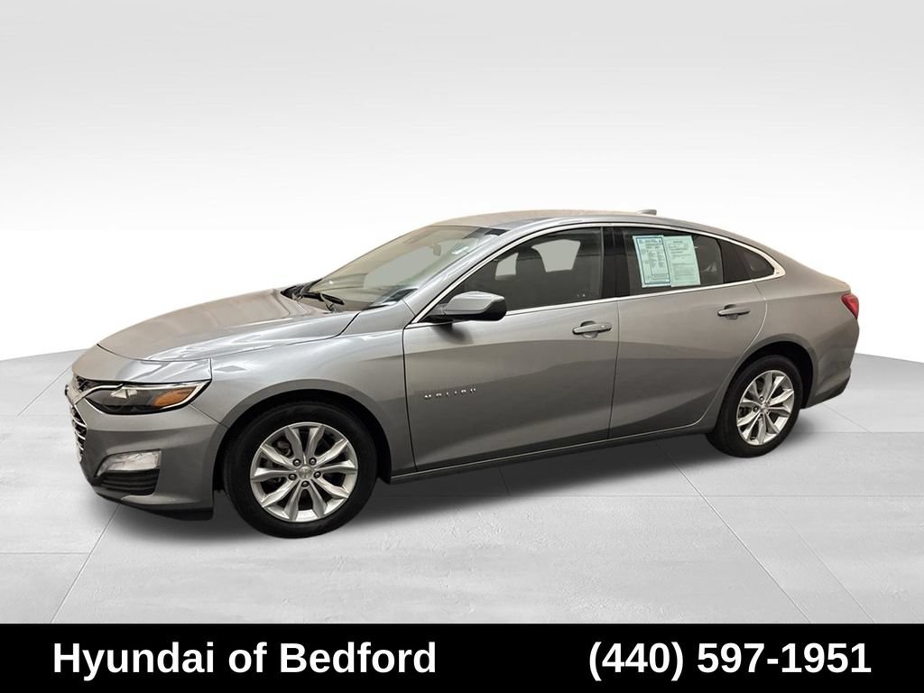 Used 2025 Chevrolet Malibu LT FWD image 9