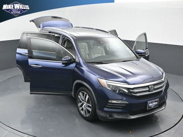 Used 2017 Honda Pilot Elite image 25